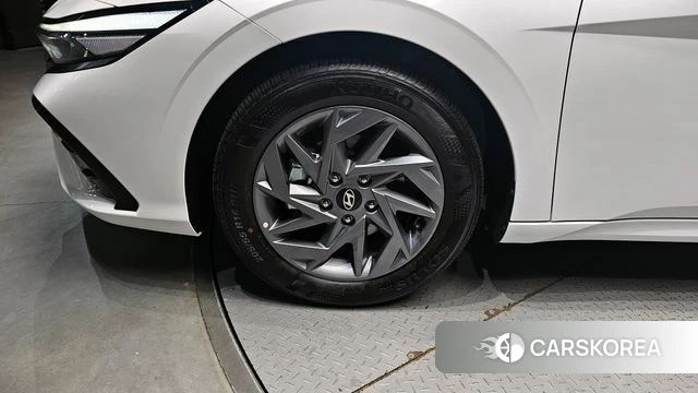 Hyundai The New Avante Hybrid (CN7) id 4222504 из Кореи 25