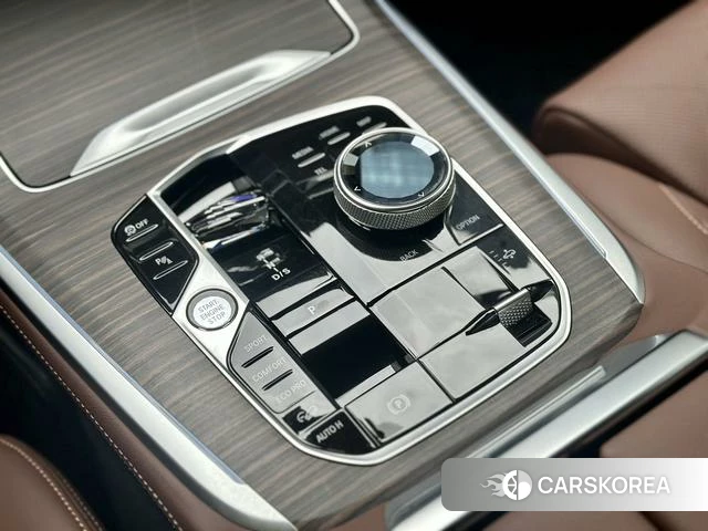 BMW X7 id 4277317 из Китая 13