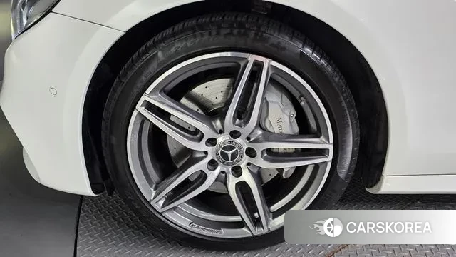 Mercedes-Benz E-Class W213 id 3297314 из Кореи 15