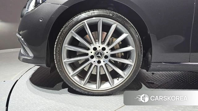 Mercedes-Benz E-Class W213 id 3940370 из Кореи 15