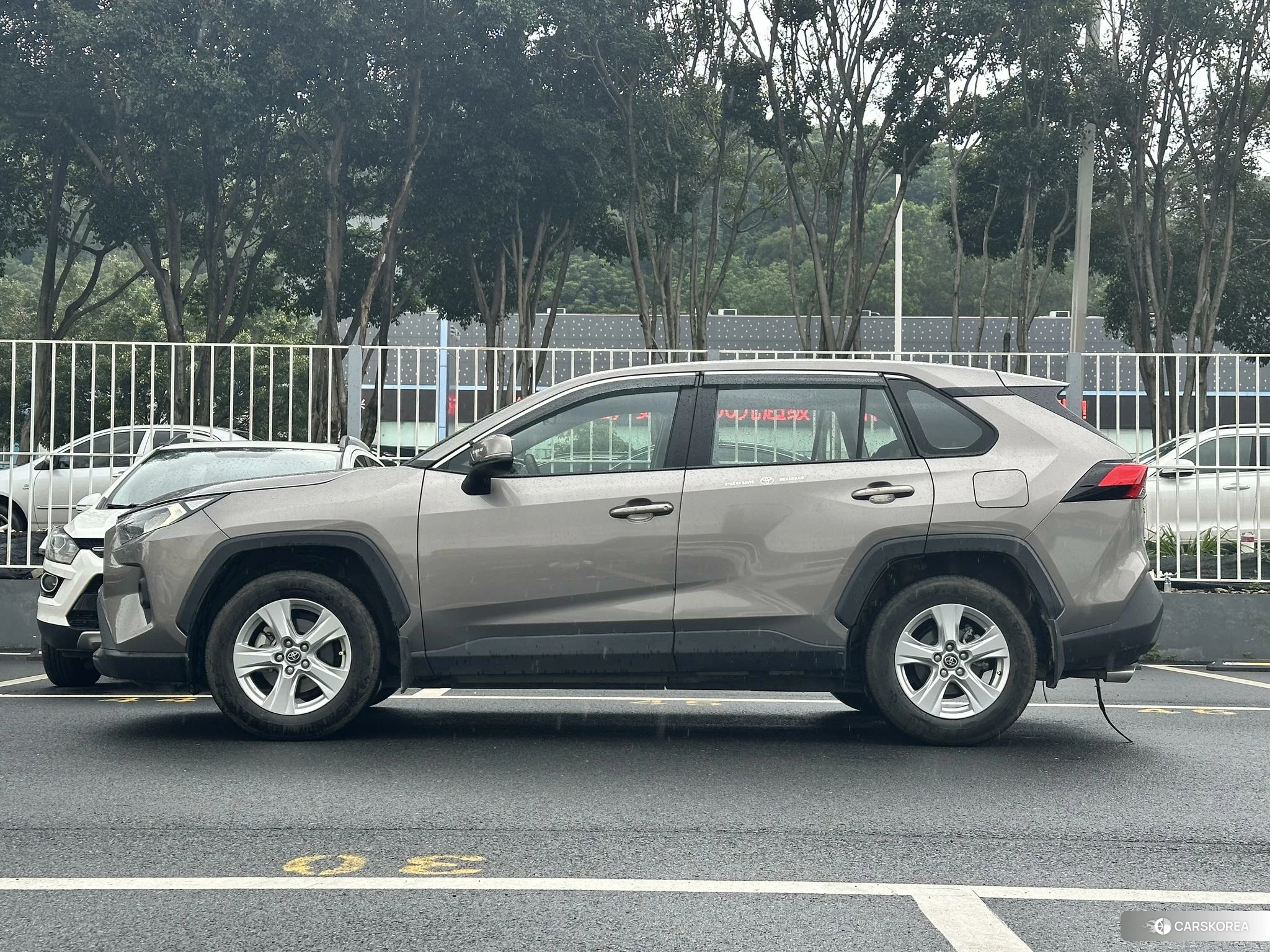 Toyota RAV4 Rongfang id 4468123 из Китая 14