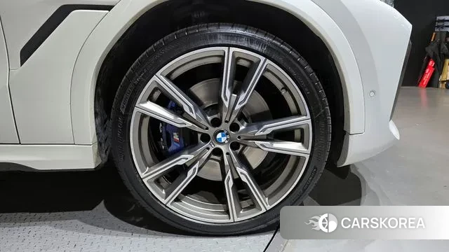 BMW X6 (G06) id 3546576 из Кореи 15