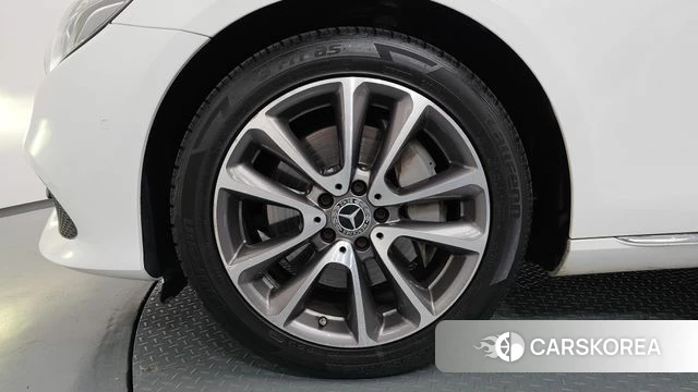 Mercedes-Benz E-Class W213 id 4447401 из Кореи 28