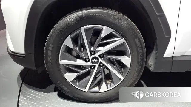 Hyundai Tucson (NX4) id 3764738 из Кореи 15