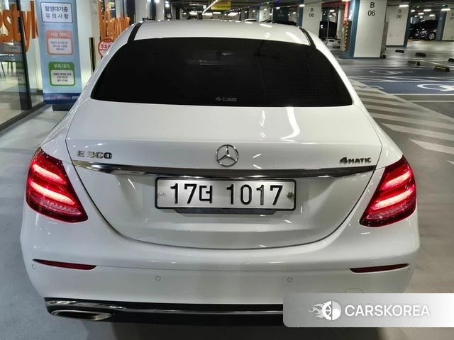 Mercedes-Benz E-Class W213 id 4610589 из Кореи 14