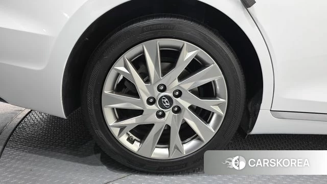 Hyundai The New Grandeur IG Hybrid id 4580803 из Кореи 29