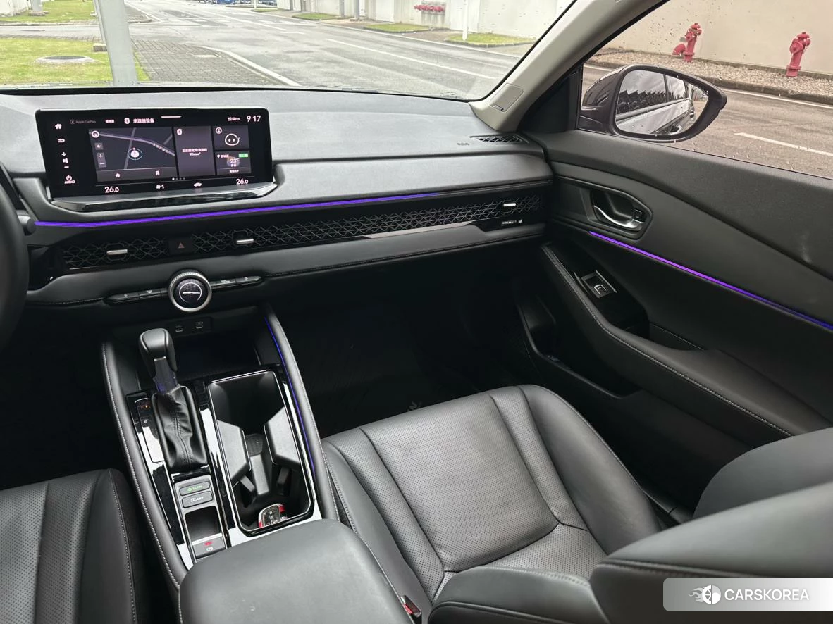 Honda Accord 2025 Серебристо-серый из Китая, фото 6