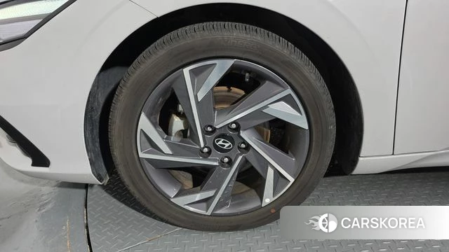 Hyundai The New Avante (CN7) id 4752677 из Кореи 34