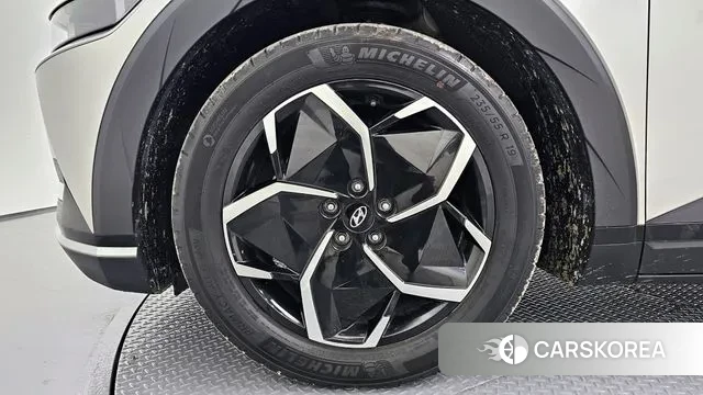 Hyundai Ionic 5 id 3503717 из Кореи 15