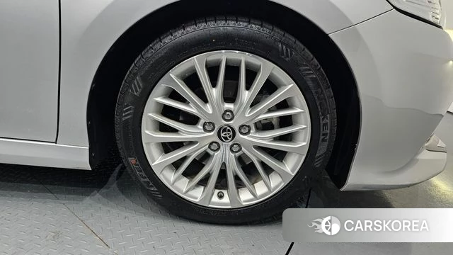 Toyota Camry (XV70) id 3796092 из Кореи 15