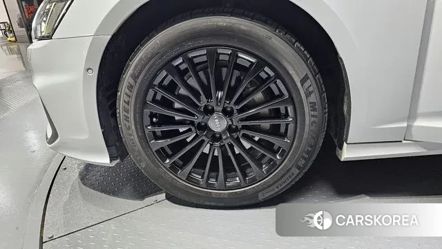 Audi A6 (C8) id 3535824 из Кореи 15