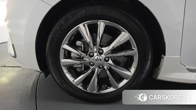 Kia The New Carnival id 3905822 из Кореи 15