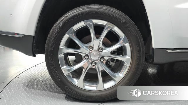 Jeep Grand Cherokee id 4477119 из Кореи 27