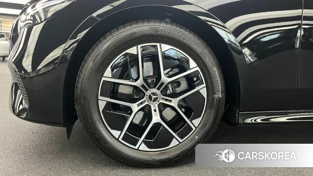 Mercedes-Benz E-Class W214 id 4892622 из Кореи 11