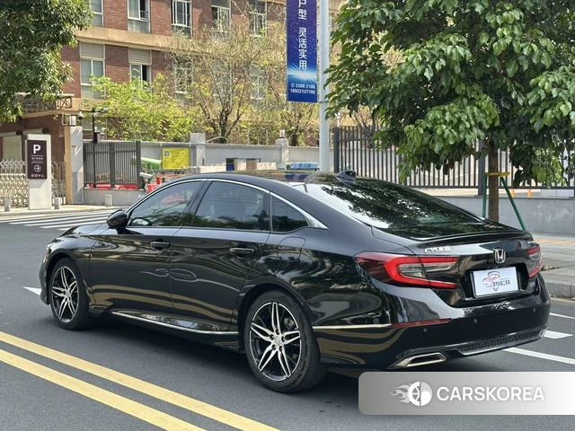 Honda Accord id 4260028 из Китая 12