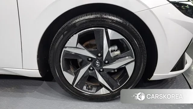 Hyundai Avante (CN7) id 3257848 из Кореи 15