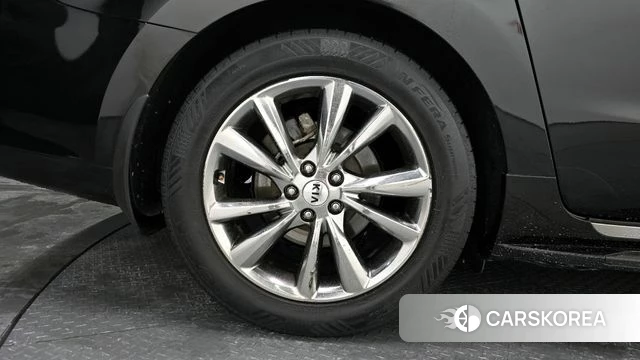 Kia The New Carnival id 4689430 из Кореи 15