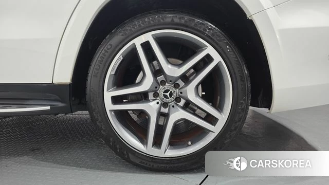 Mercedes-Benz GLS - Class X166 id 3834760 из Кореи 15