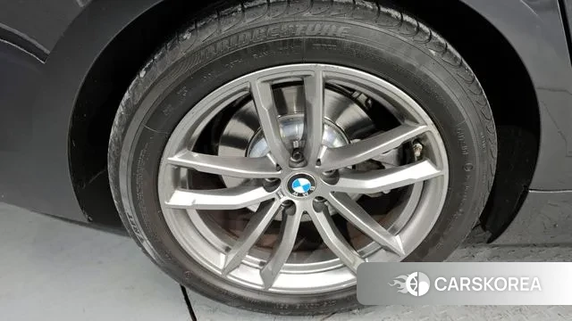 BMW 5 Series (G30) id 3656015 из Кореи 15