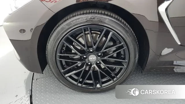 Genesis G70 id 3386133 из Кореи 15