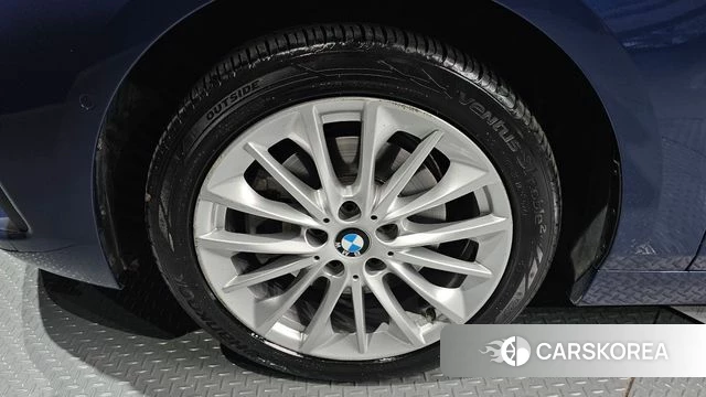 BMW 1 Series (F40) id 3885151 из Кореи 15