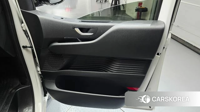 Hyundai Staria id 4292141 из Кореи 11