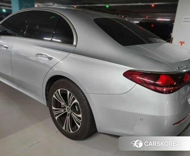 Mercedes-Benz E-Class W214 id 4546744 из Кореи 9