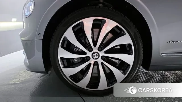 Bentley Flying Spur 3rd Generation id 3347607 из Кореи 15