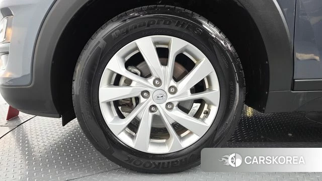 Hyundai All New Tucson id 4573684 из Кореи 32