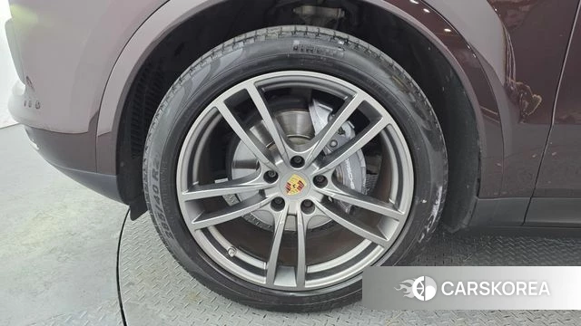 Porsche Cayenne (PO536) id 3860318 из Кореи 15