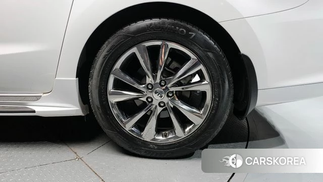 Kia The New Carnival id 3853349 из Кореи 15