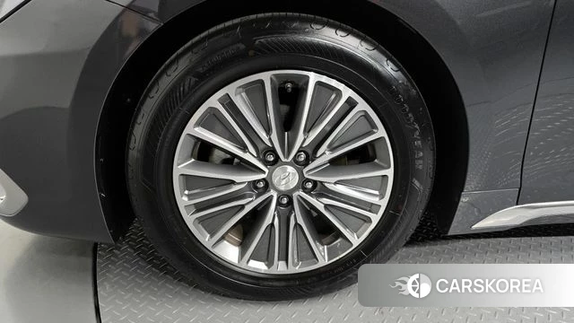 Hyundai Grandeur IG Hybrid id 3924638 из Кореи 15