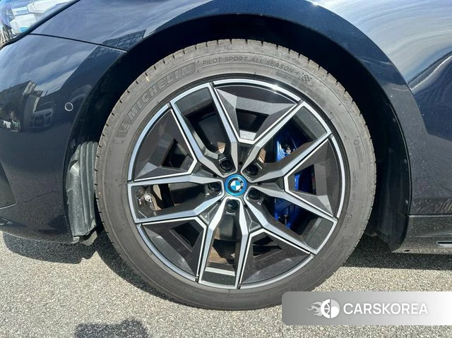 BMW i5 (G60) id 4680854 из Кореи 15