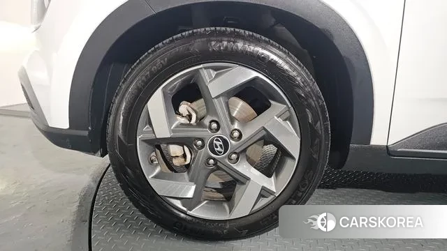 Hyundai Venue id 3702368 из Кореи 15