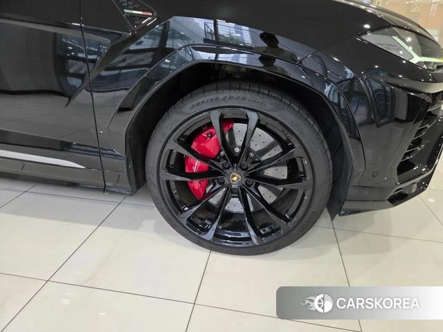 Lamborghini Urus id 4740976 из Кореи 11