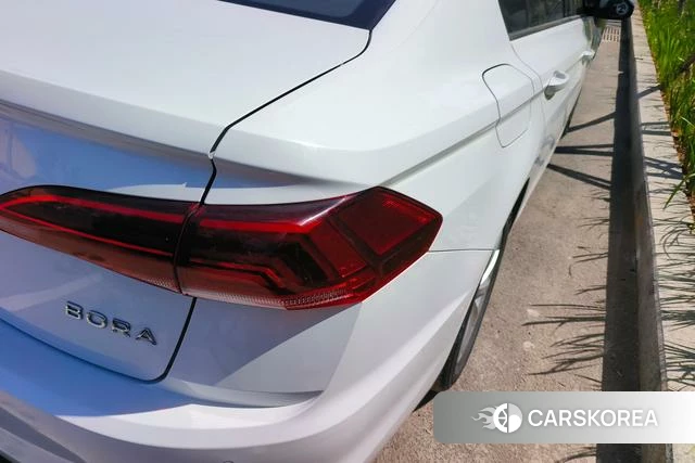 Volkswagen Bora id 4334806 из Китая 12