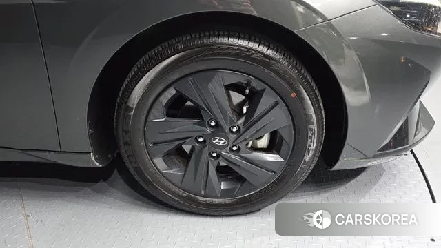 Hyundai Avante Hybrid (CN7) id 3735184 из Кореи 15