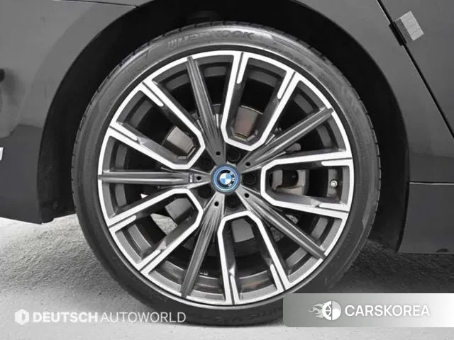 BMW 7 Series (G11) id 2998960 из Кореи 15