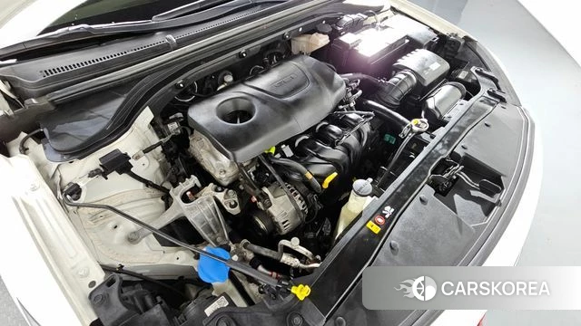 Hyundai Avante AD id 4610412 из Кореи 25