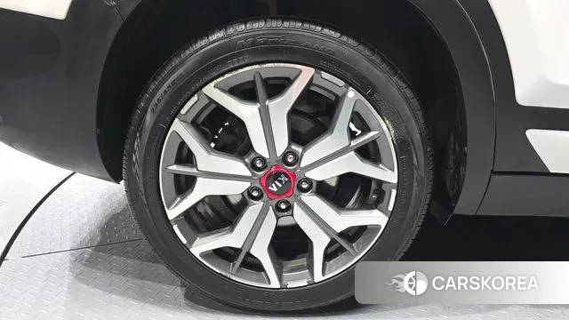 Kia Seltos id 3687213 из Кореи 15