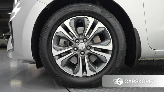 Kia The New Carnival id 4672808 из Кореи 15