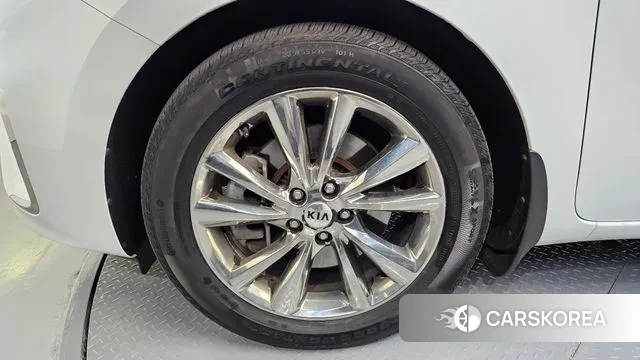 Kia The New Carnival id 3789168 из Кореи 15