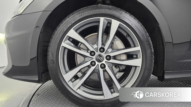 Audi A6 (C8) id 3841622 из Кореи 15