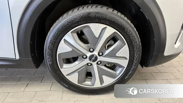 Kia Niro Plus id 3735155 из Кореи 15