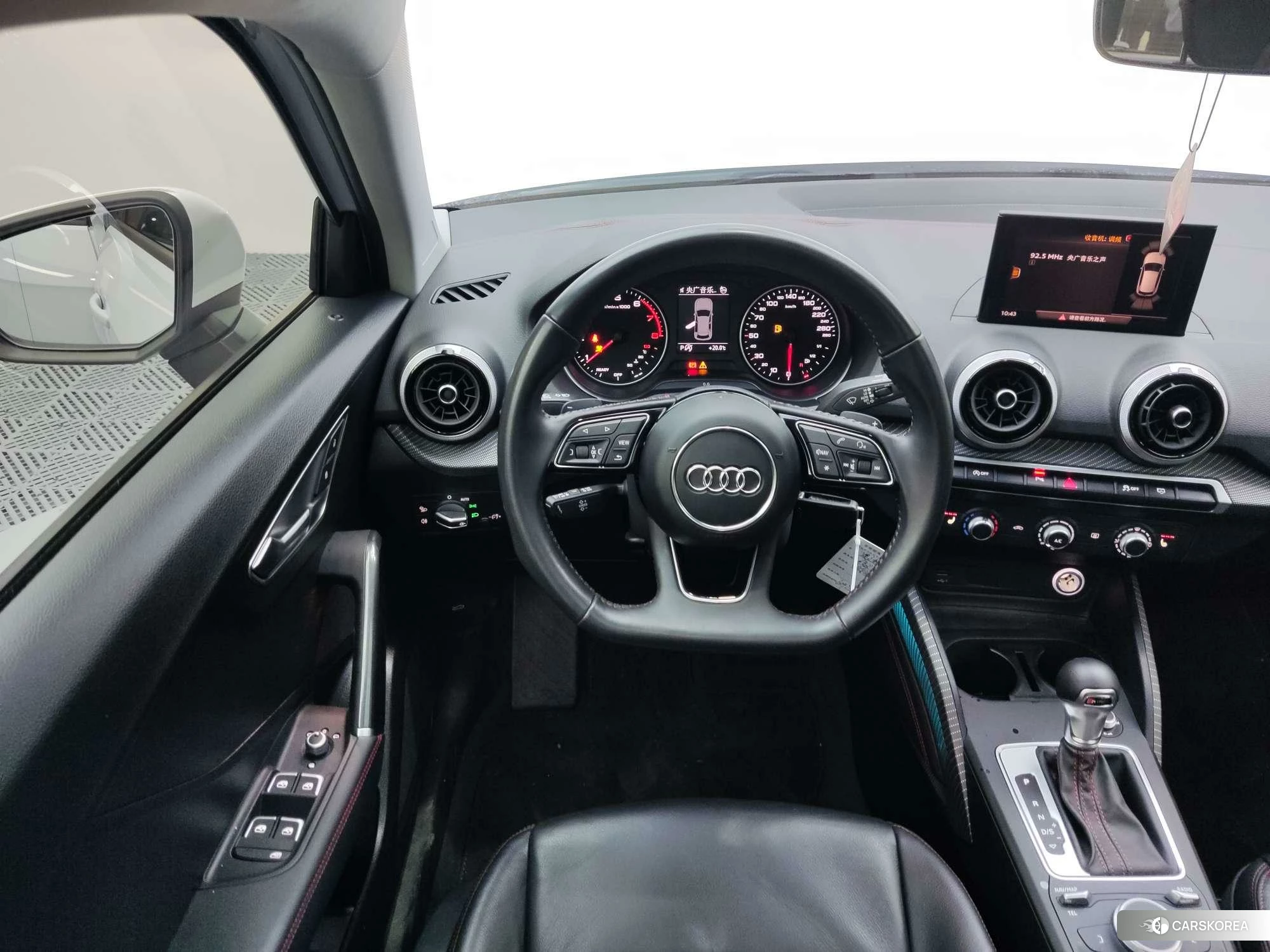 Audi Q2L id 4473290 из Китая 12