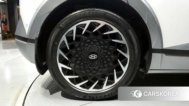 Hyundai Ionic 5 id 4186879 из Кореи 15
