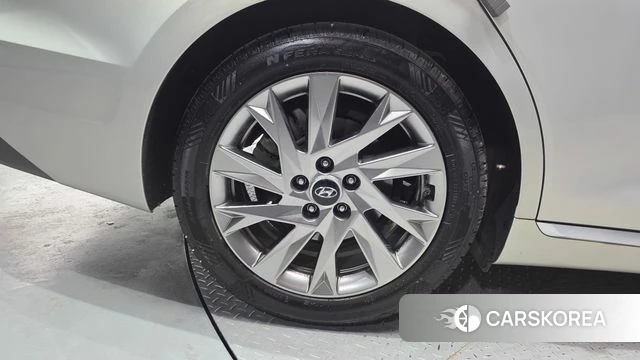 Hyundai The New Grandeur IG Hybrid id 4187817 из Кореи 29