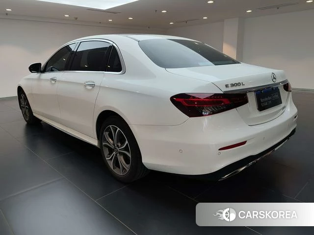 Mercedes-Benz E-class id 4300166 из Китая 15
