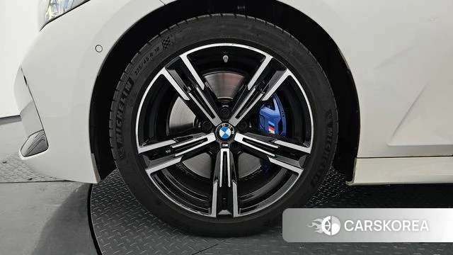BMW 3 Series (G20) id 4267198 из Кореи 30