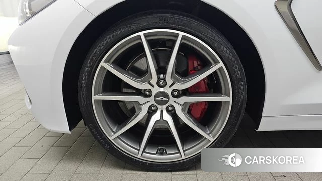 Genesis G70 id 3955552 из Кореи 15